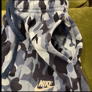 NIKE 3pc never worn (all 3)